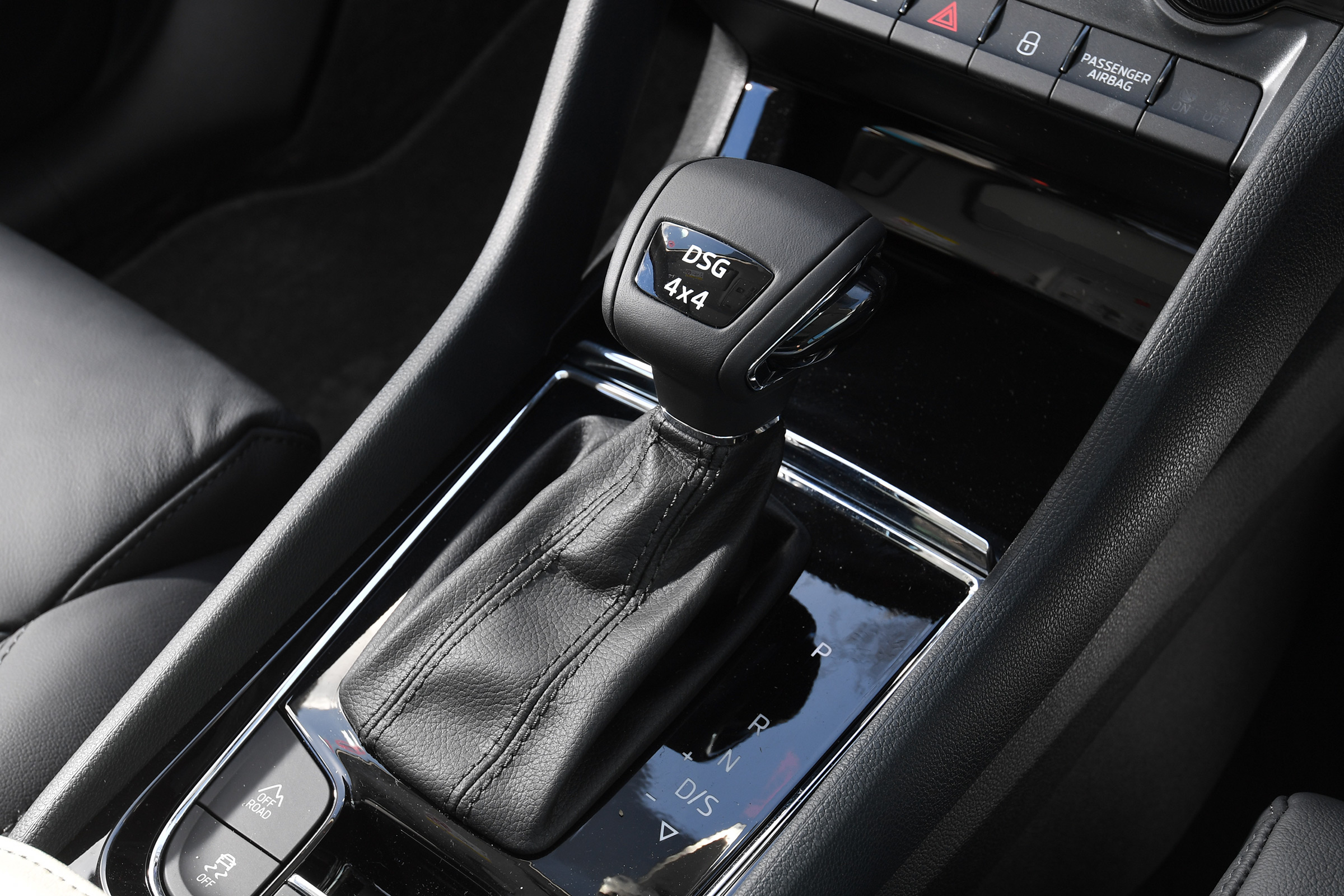 skoda kodiaq l&amp;k gear lever