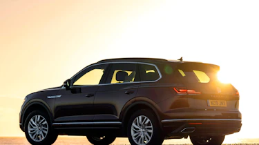 VW Touareg 3.0 V6 petrol - rear