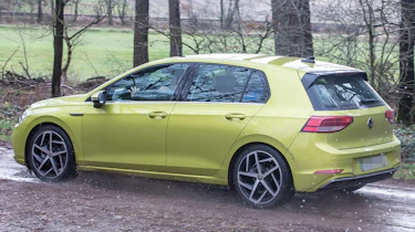Volkswagen Golf Mk8 - undisguised rear 3/4