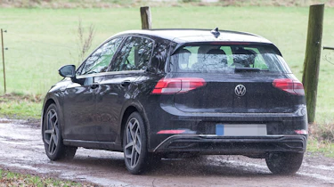 Volkswagen Golf Mk8 - undisguised rear 3/4
