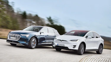 Audi e-tron vs Tesla Model X - front