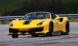 Ferrari 488 Pista Spider - front