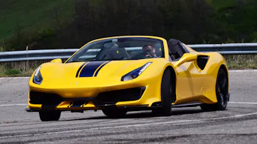 Ferrari 488 Pista Spider - front