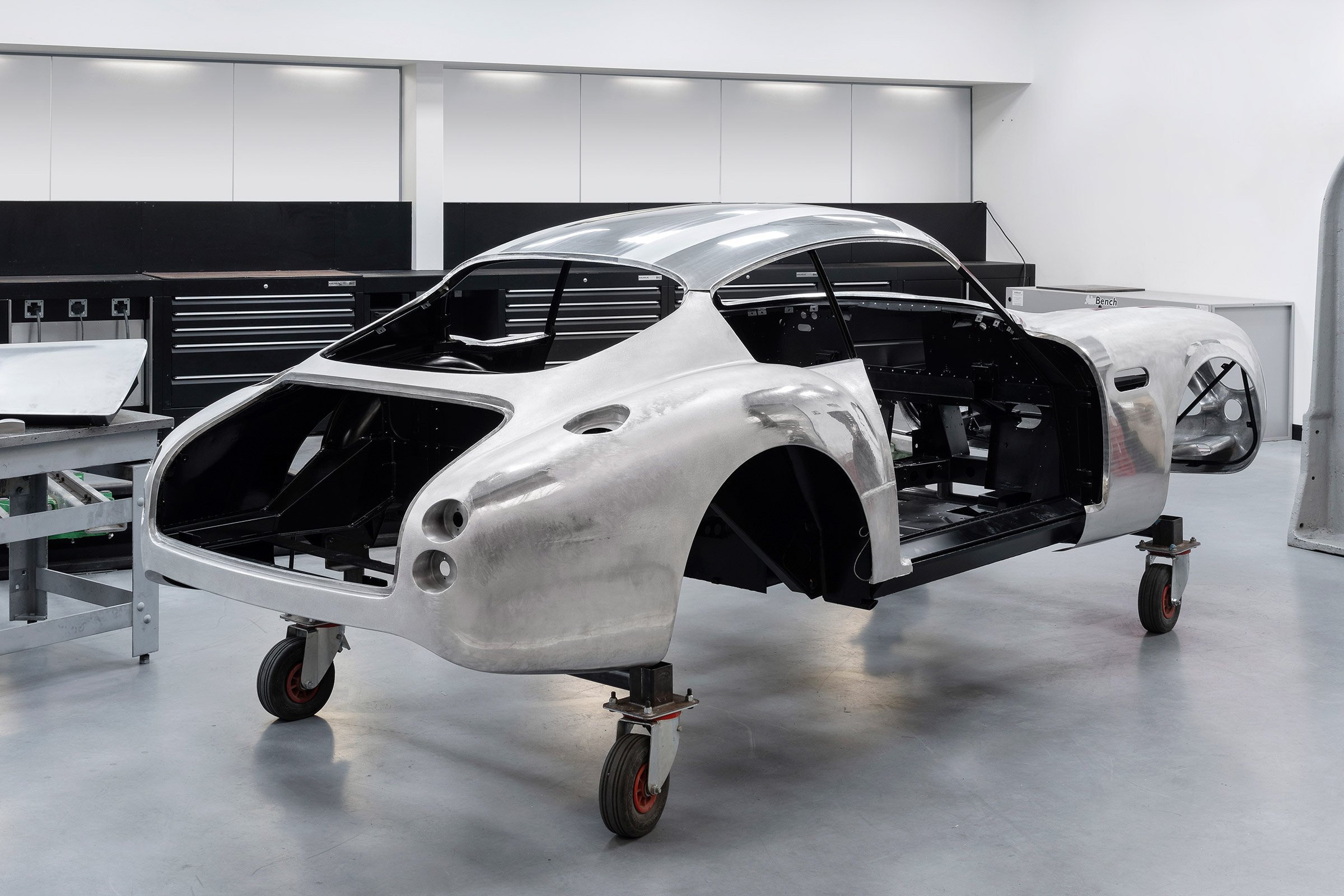 Aston Martin DB4 Zagato production - rear