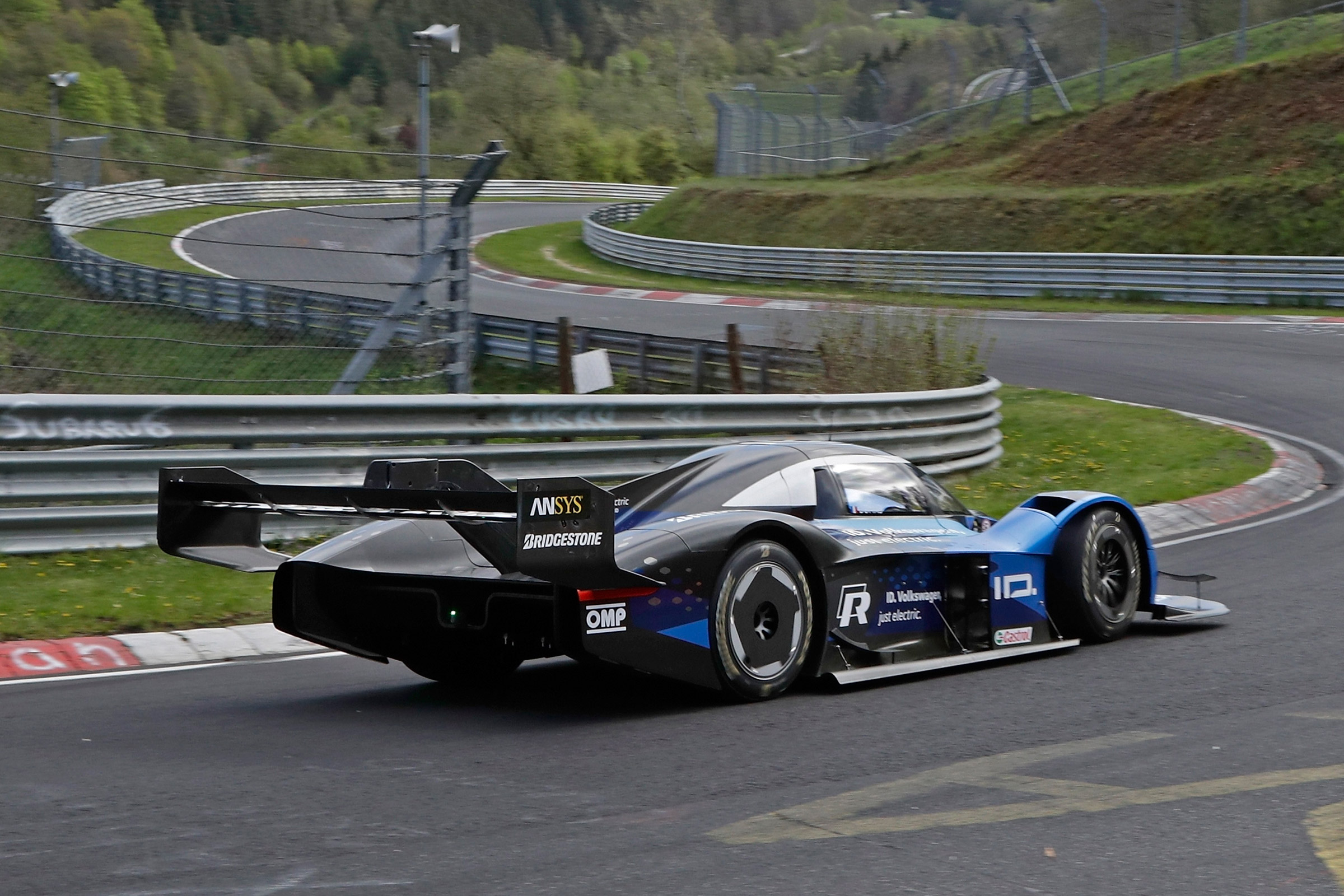 Volkswagen ID. R - Nurburgring rear