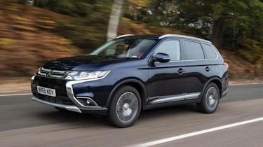 Used Mitsubishi Outlander - front action