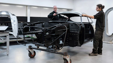 Aston Martin DB4 Zagato production - building
