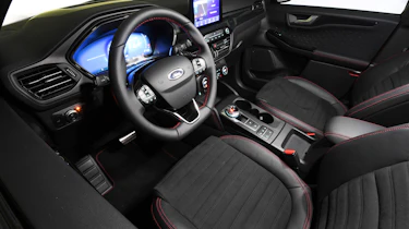 Ford Kuga - studio dash