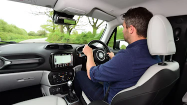 Jeep Renegade - Richard Ingram