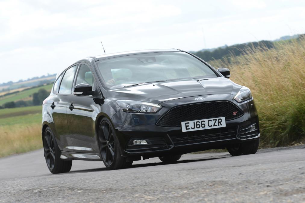 Used Ford Focus ST - front cornering