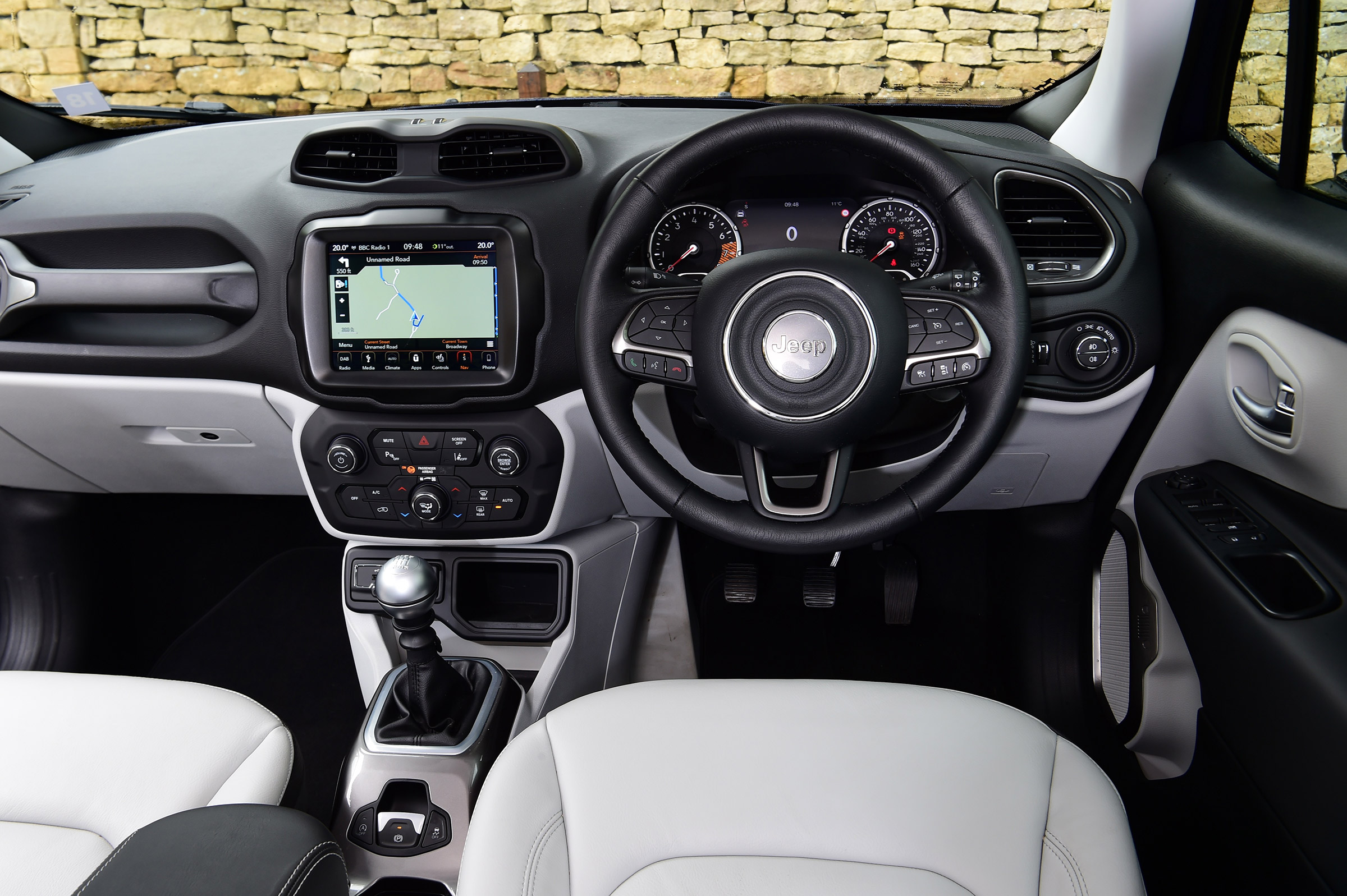 Jeep Renegade - dash