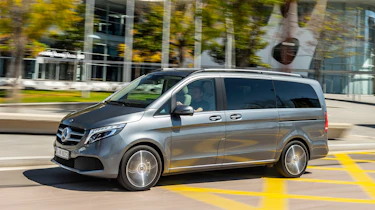 Mercedes V-Class - side