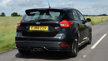 Used Ford Focus ST - rear action