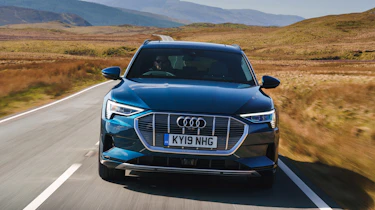 Audi e-tron - full front