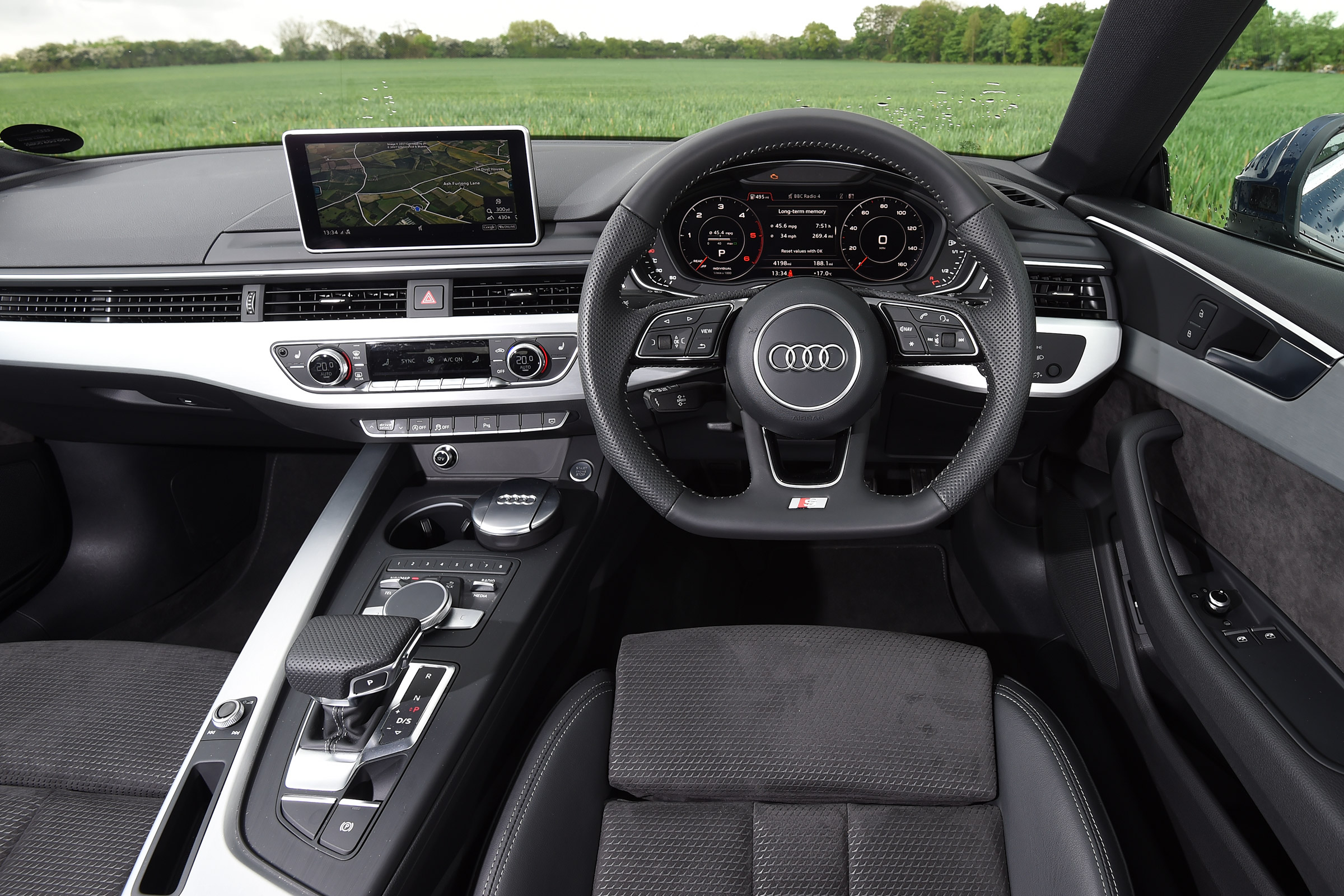 Audi A5 - dash