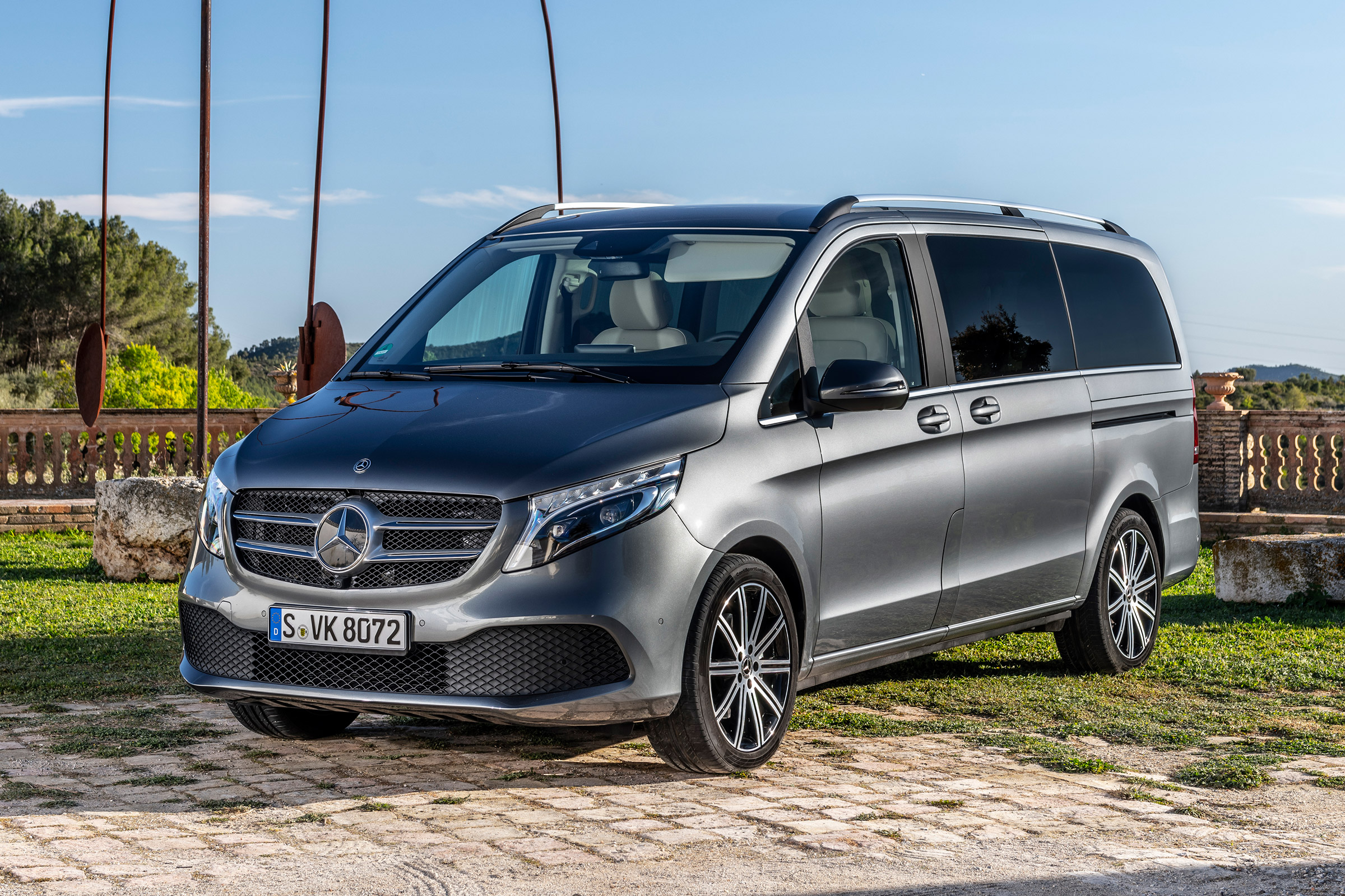 Mercedes V-Class - front static