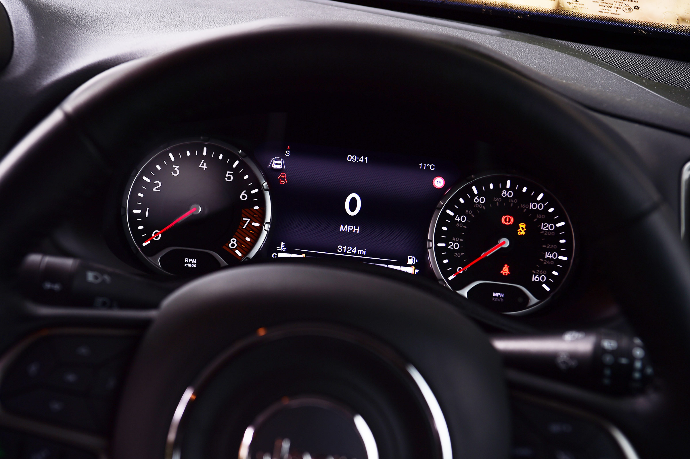 Jeep Renegade - dials