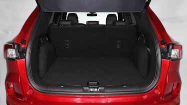 Ford Kuga - studio boot
