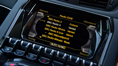 Lamborghini Aventador SVJ - infotainment