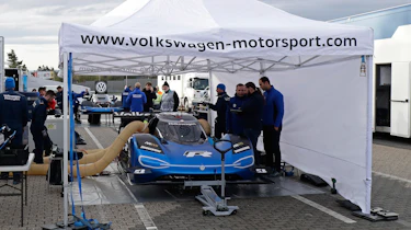 Volkswagen ID. R - Nurburgring pit