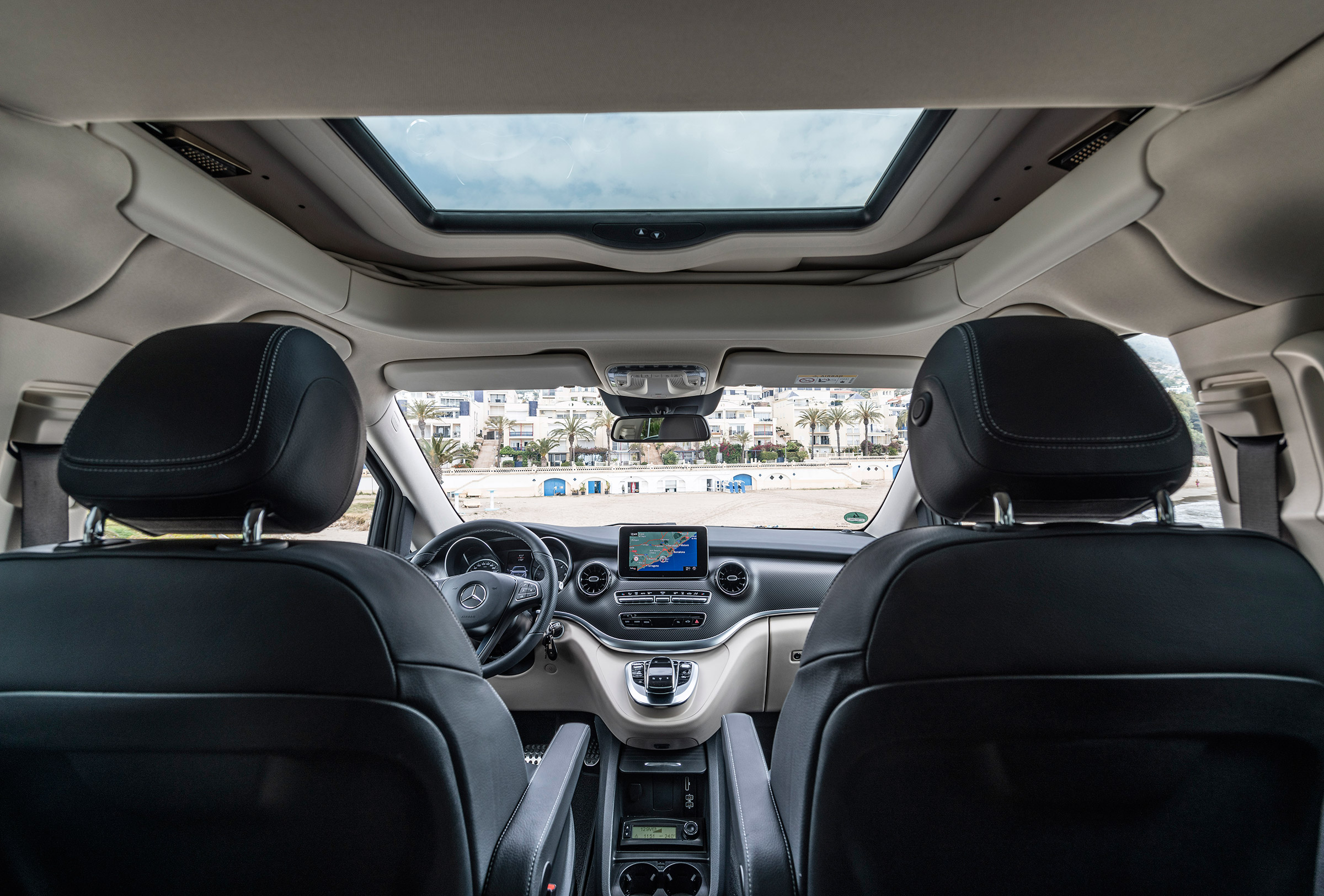 Mercedes V-Class Marco Polo - cabin