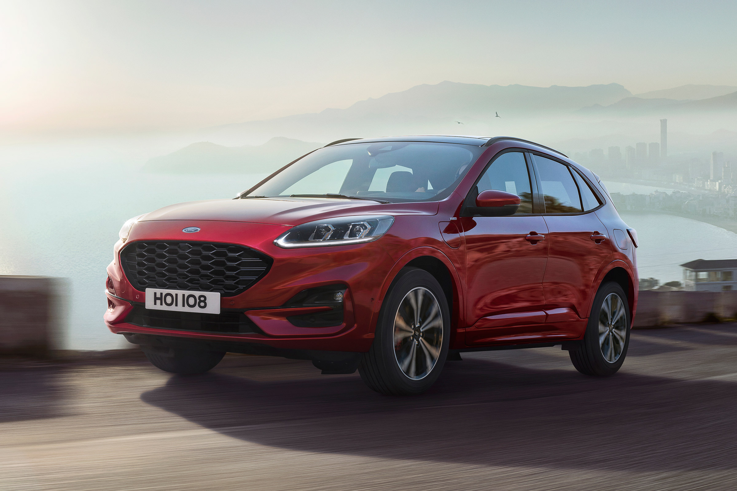 Ford Kuga - front action