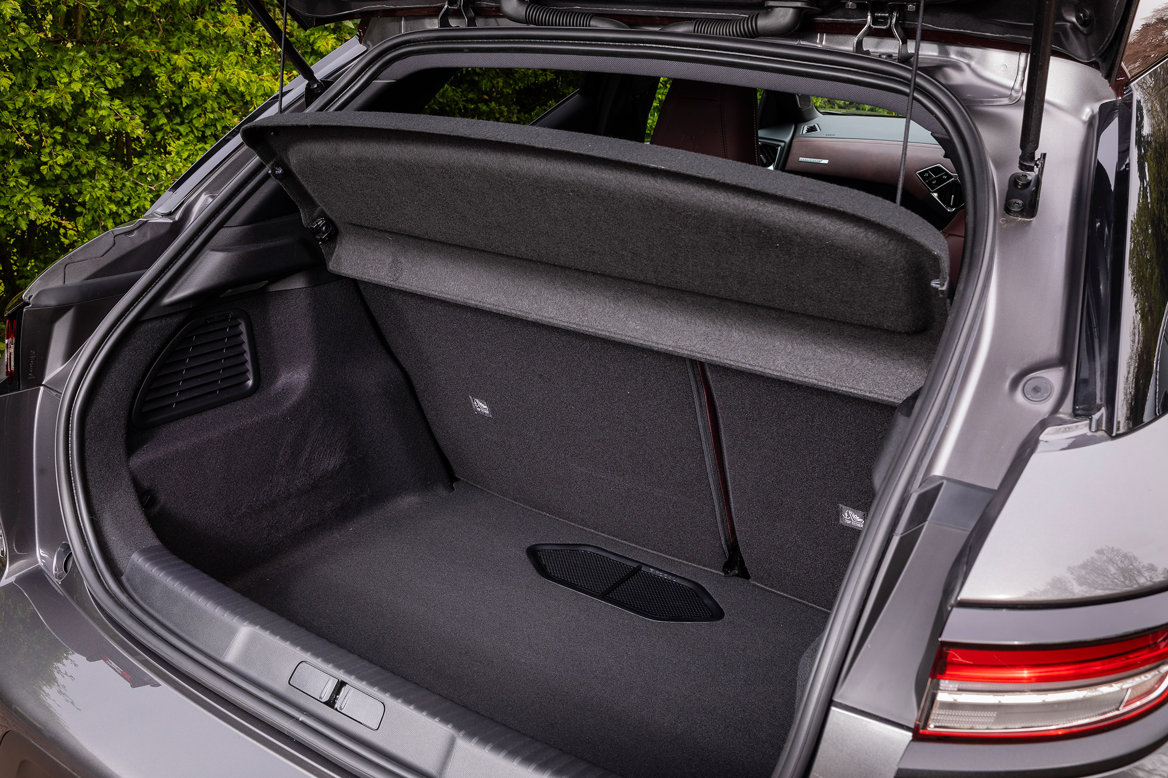 DS 3 Crossback - boot side