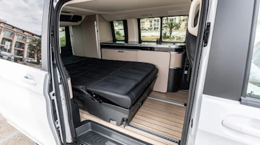 Mercedes V-Class Marco Polo - bed