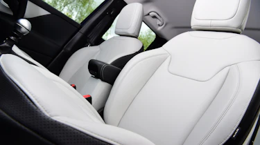 Jeep Renegade - seat