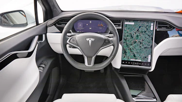 Tesla Model X - dash