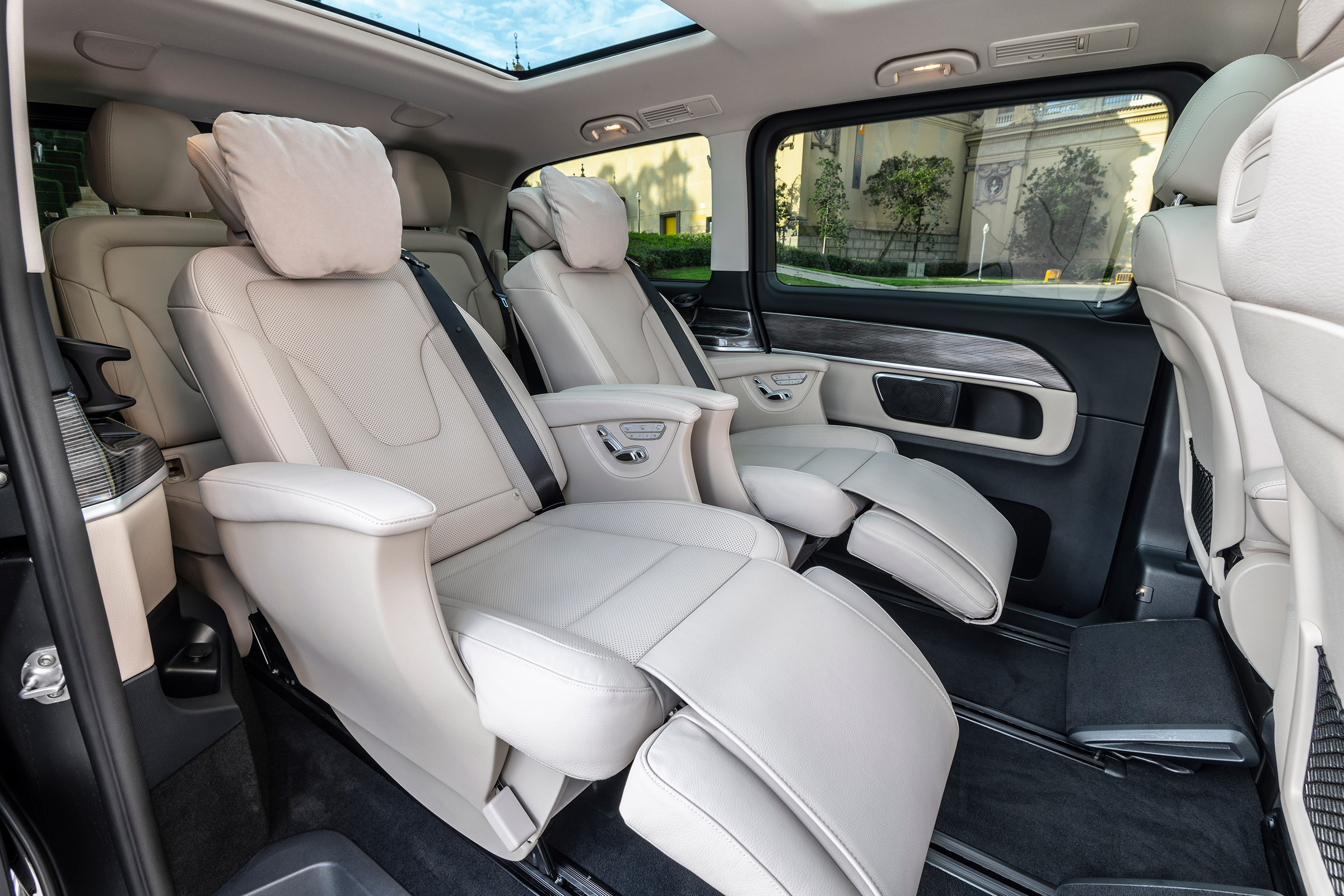 Mercedes V-Class - seats