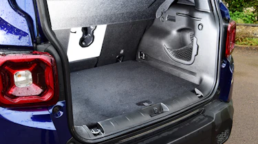 Jeep Renegade - boot