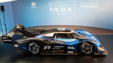 Volkswagen ID. R - side