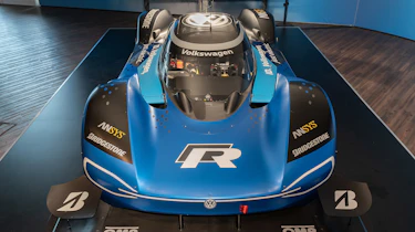 Volkswagen ID. R - full front