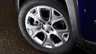 Jeep Renegade - wheel