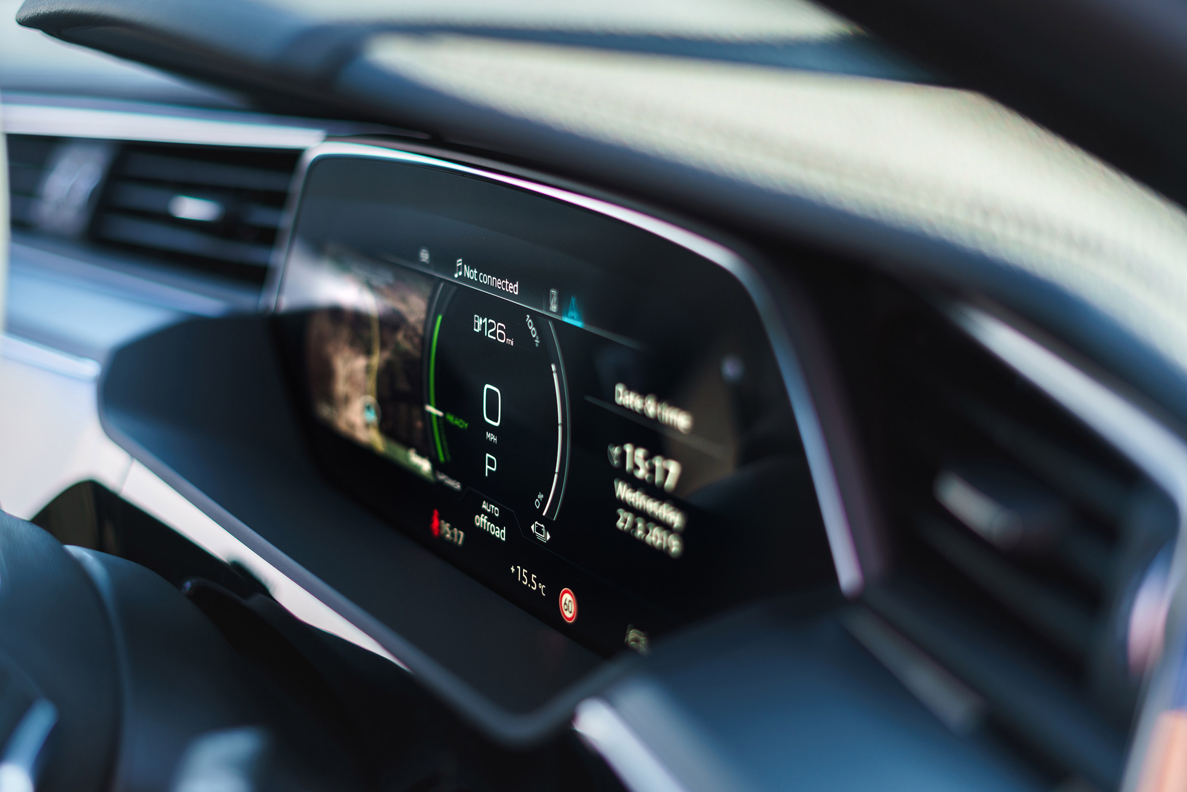 Audi e-tron - screen