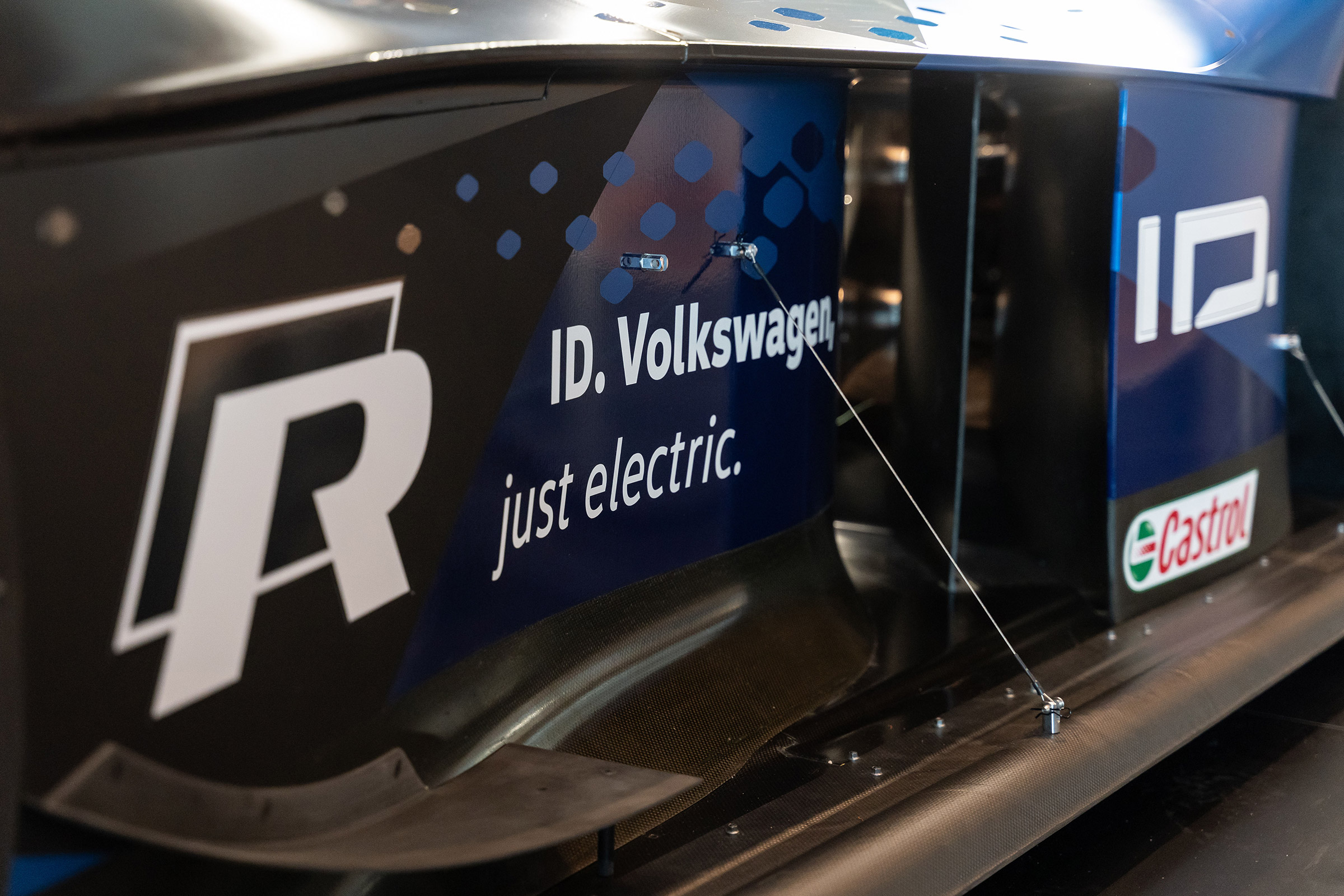 Volkswagen ID. R - detail