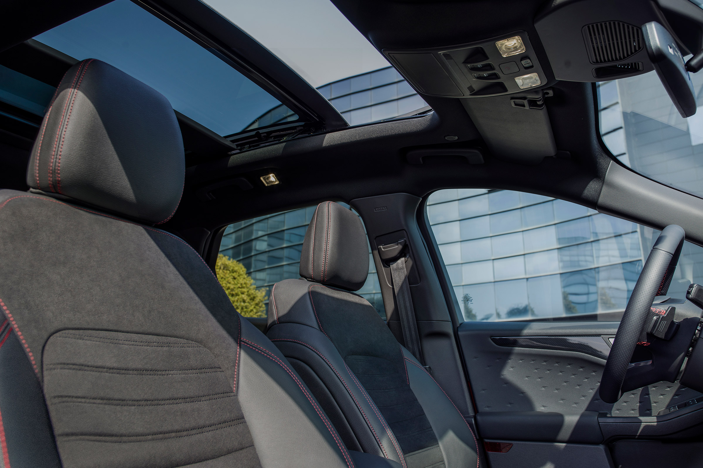Ford Kuga - interior