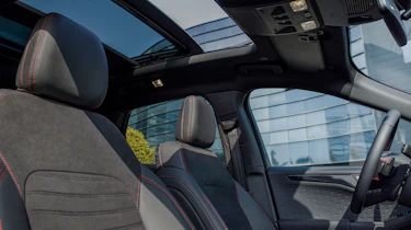 Ford Kuga - interior