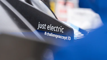 Volkswagen ID. R - electric