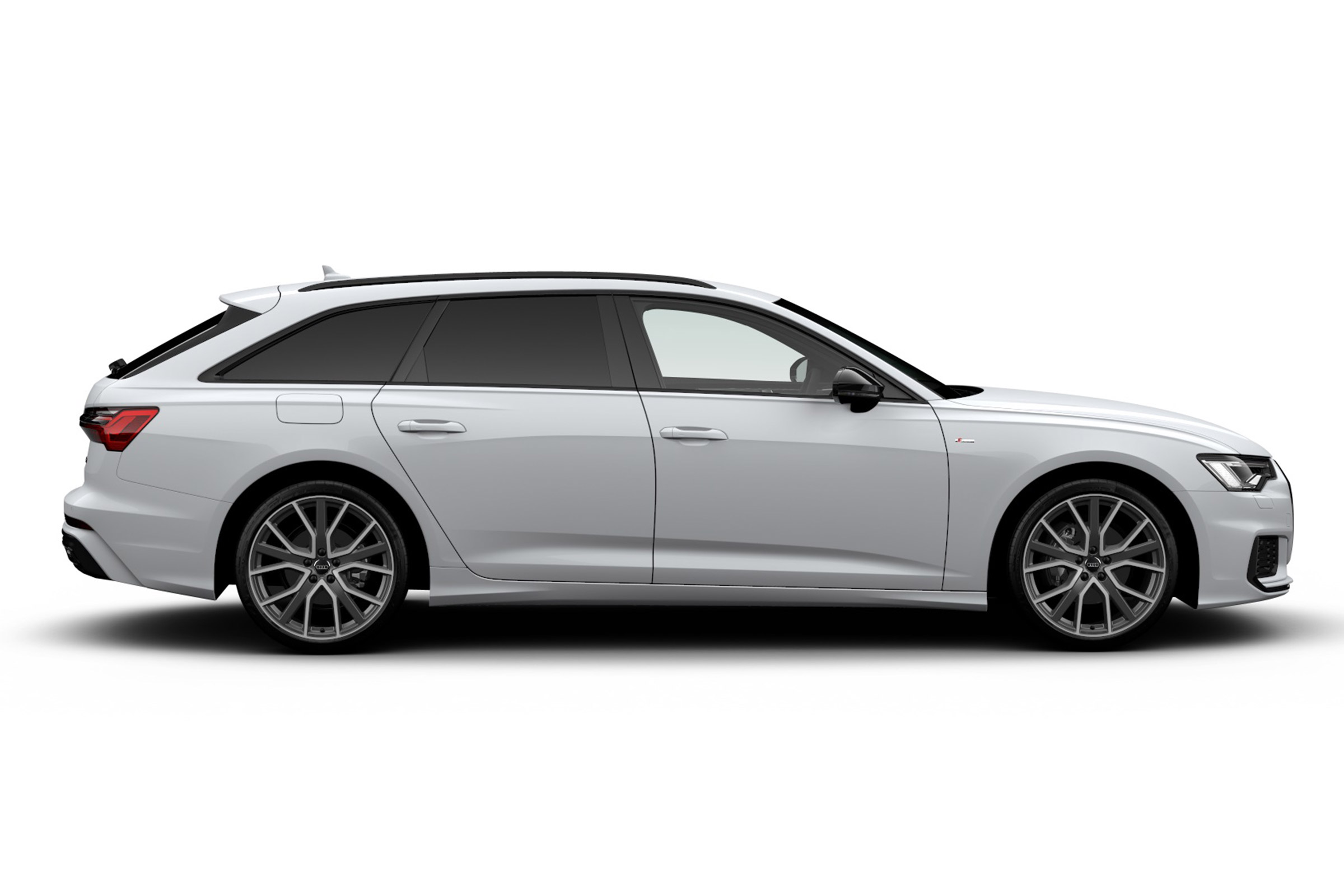 Audi A6 Avant Black Edition - side