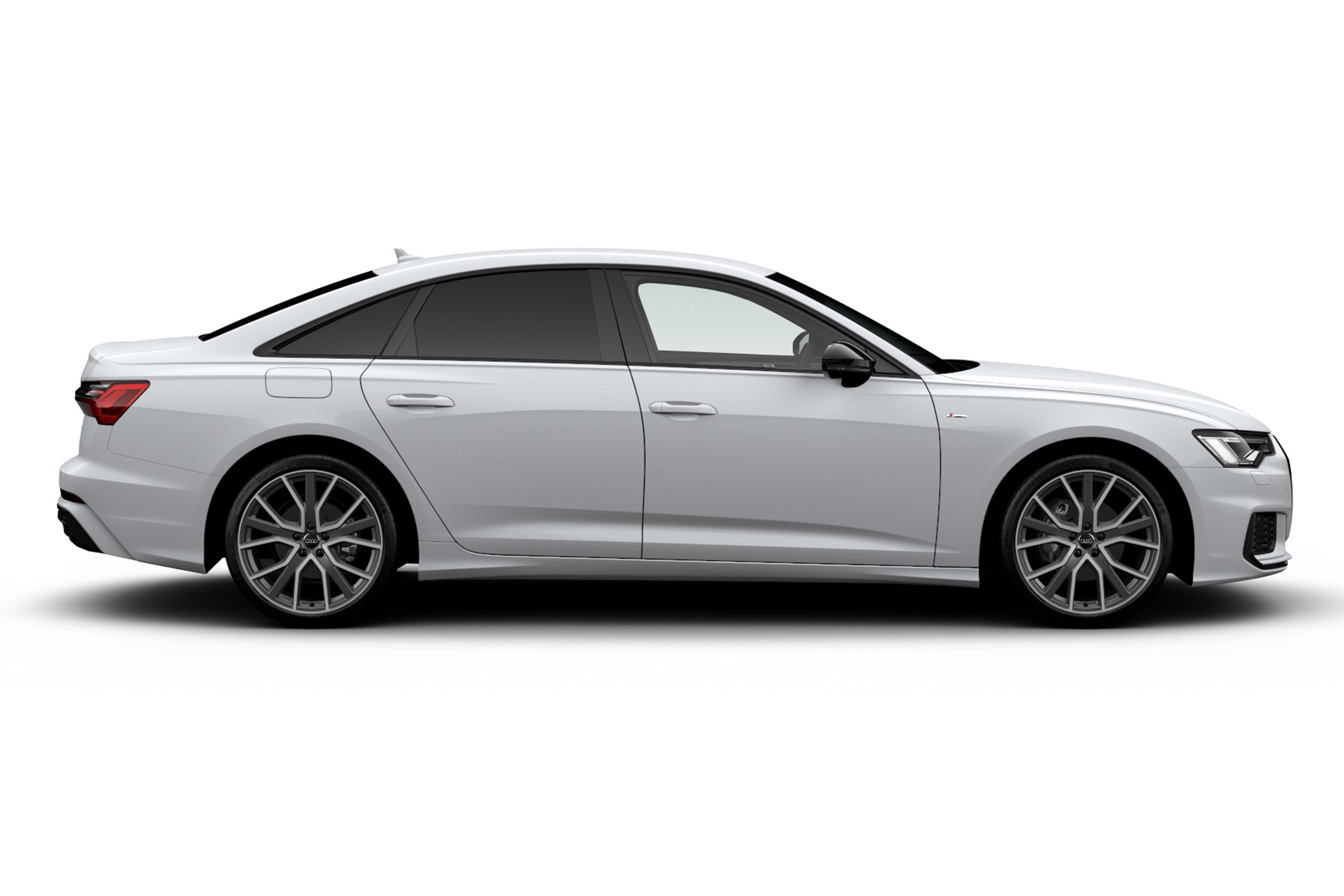 Audi A6 Black Edition - side