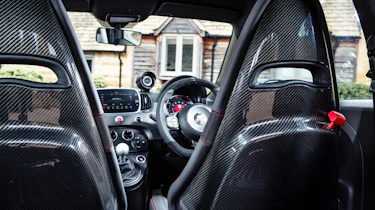 Abarth 595 essessee 70th Edition - seats