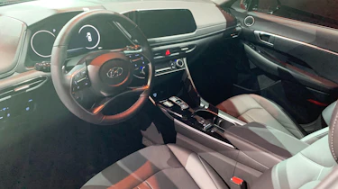 Hyundai Sonata - New York dash