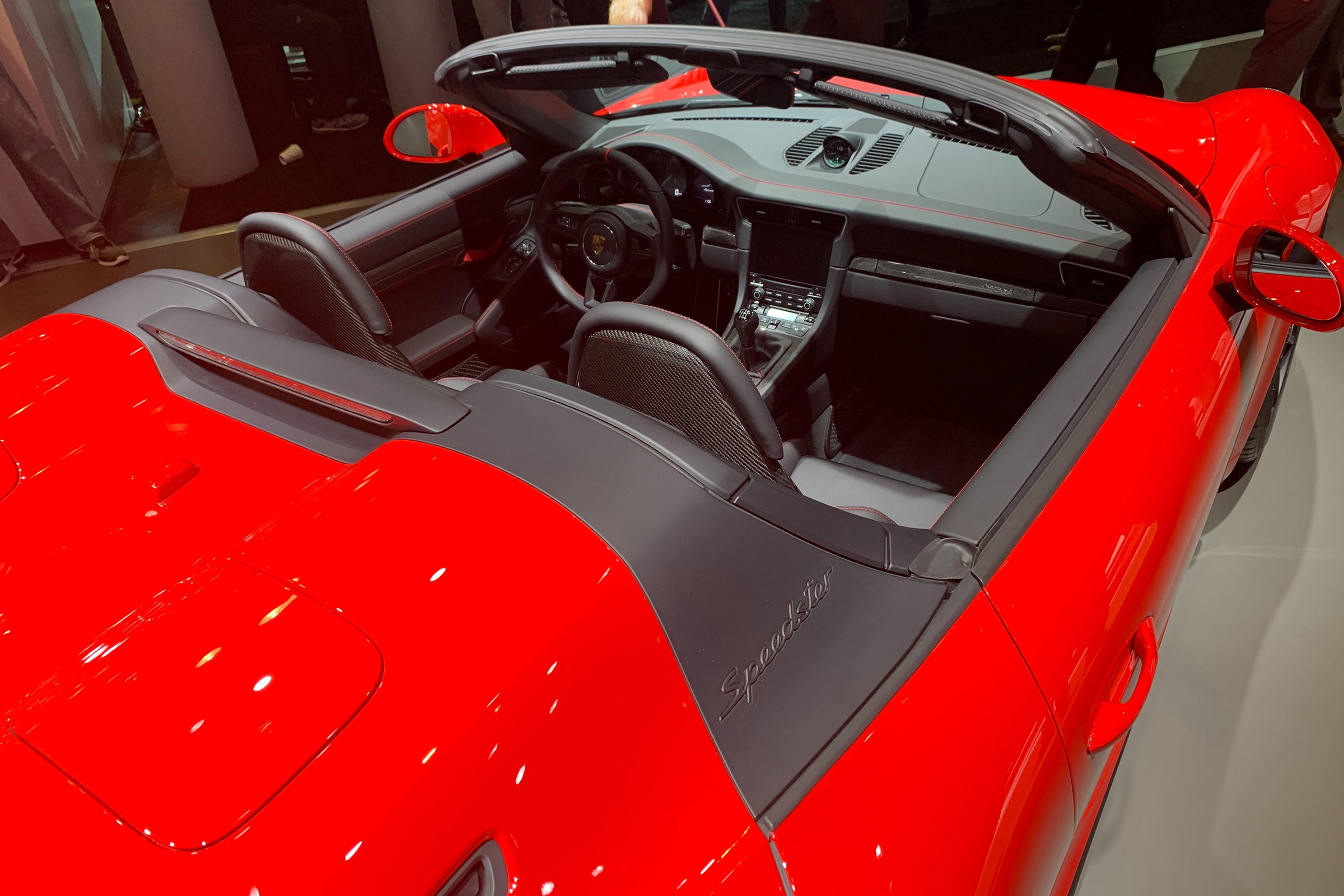 Porsche 911 Speedster - New York - roof
