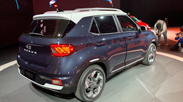 Hyundai Venue - New York rear