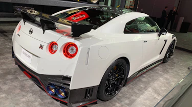Nissan GT-R NISMO - New York rear