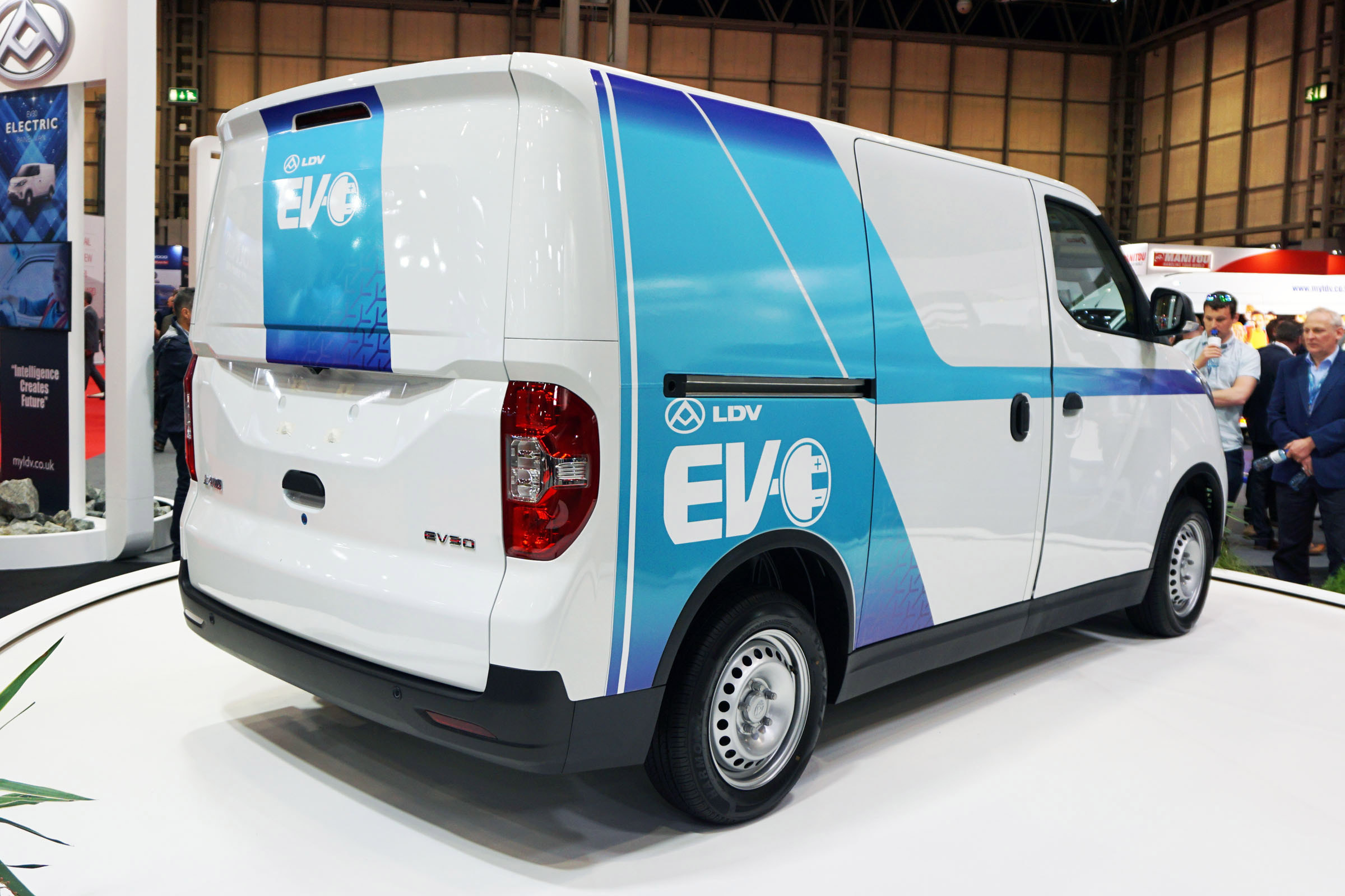 LDV EV30 - rear