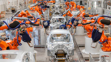 BMW SUVs feature - BMW SUV production line