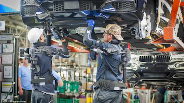BMW SUVs feature - BMW SUV production line